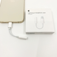 [ACC] 애플 정품 라이트닝 3.5 헤드폰 어댑터 (미개봉 새상품)
